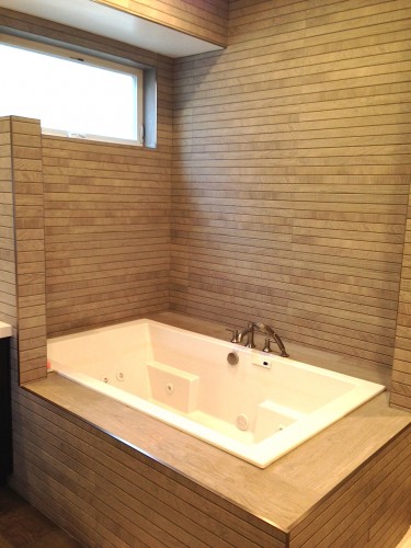 Custom Jacuzzi Tub