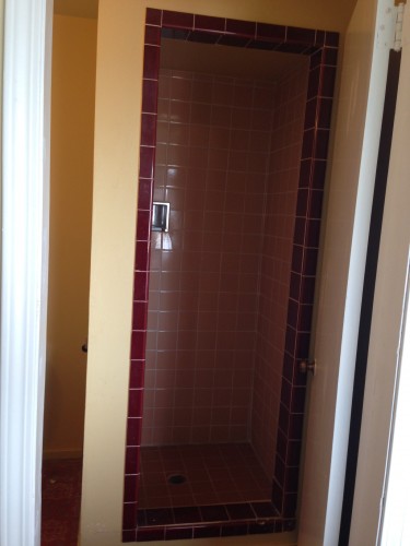 tiny bathroom shower