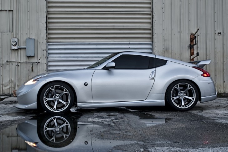 10 Cars For A Mid Life Crisis