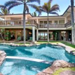 Rent Luxury, Buy Utility as a real estate investor