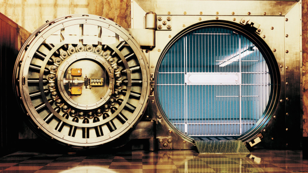 The First Rule Of Financial Independence: Never Lose Money