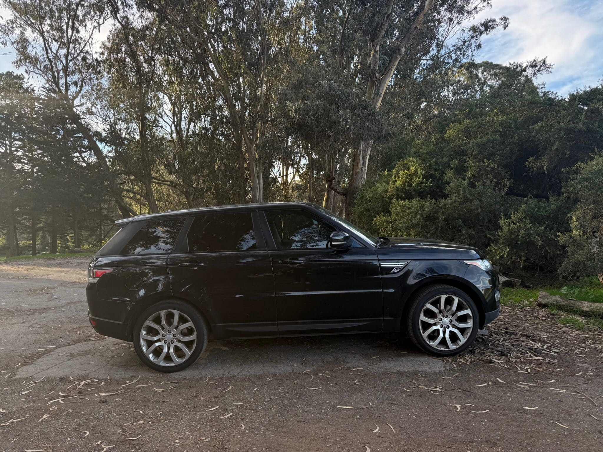 My 2015 RR Sport still looks good and performs well - why I don't want to buy a new car